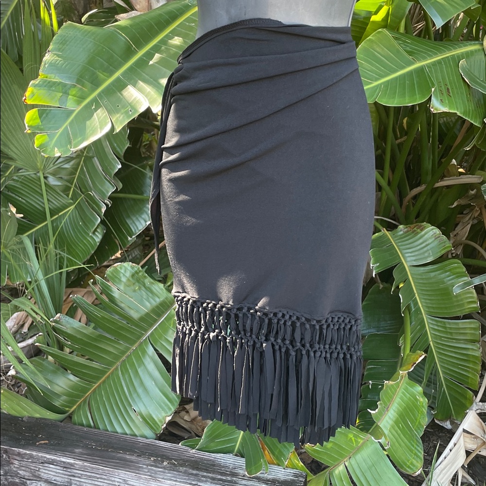 Soma wrap, fringe sarong skirt or apron ski skirt
